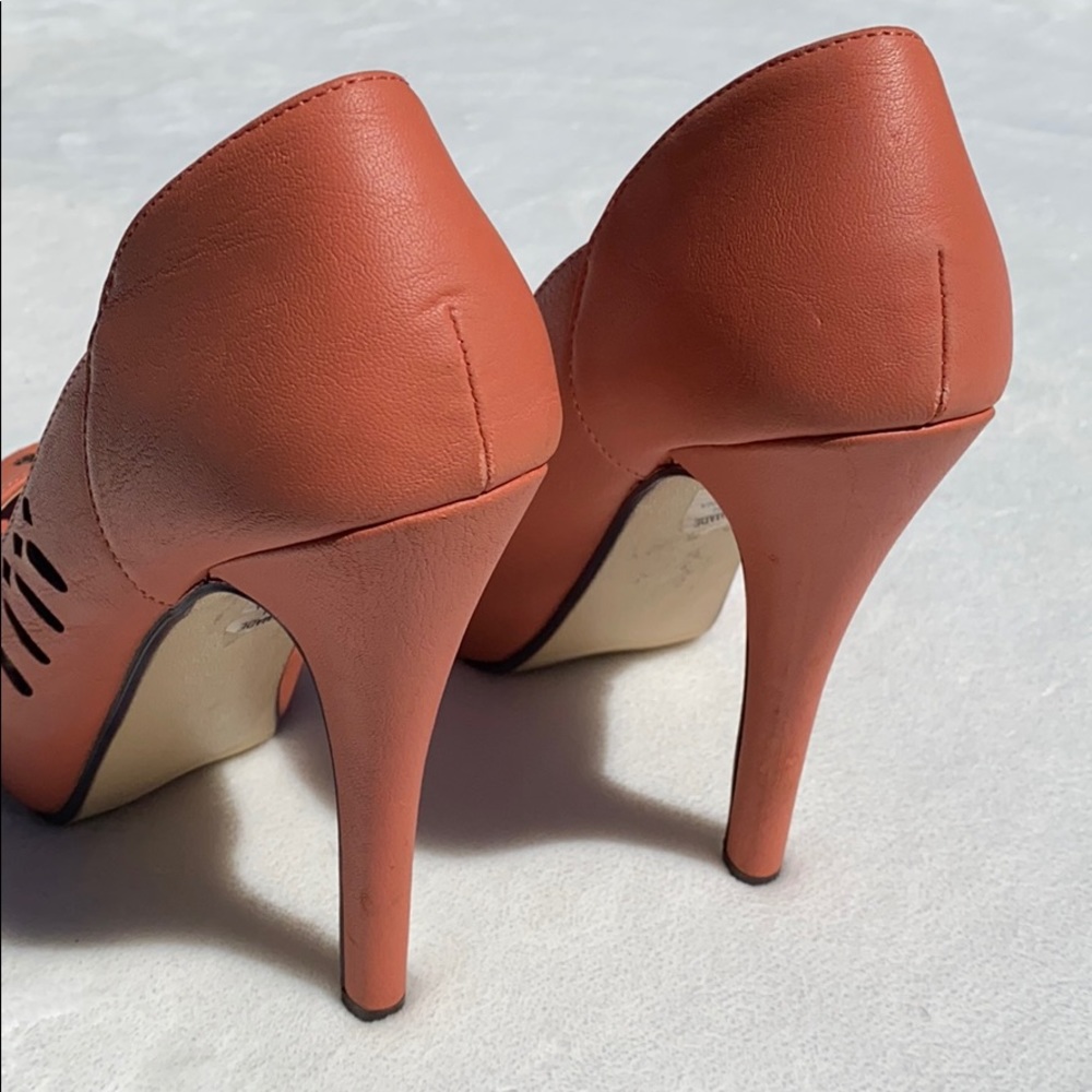 Fun Summer Heel! - Picture 3 of 6